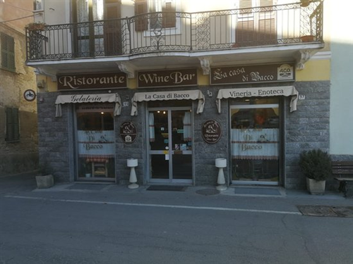 Bar pizzeria vineria "La Casa di Bacco"